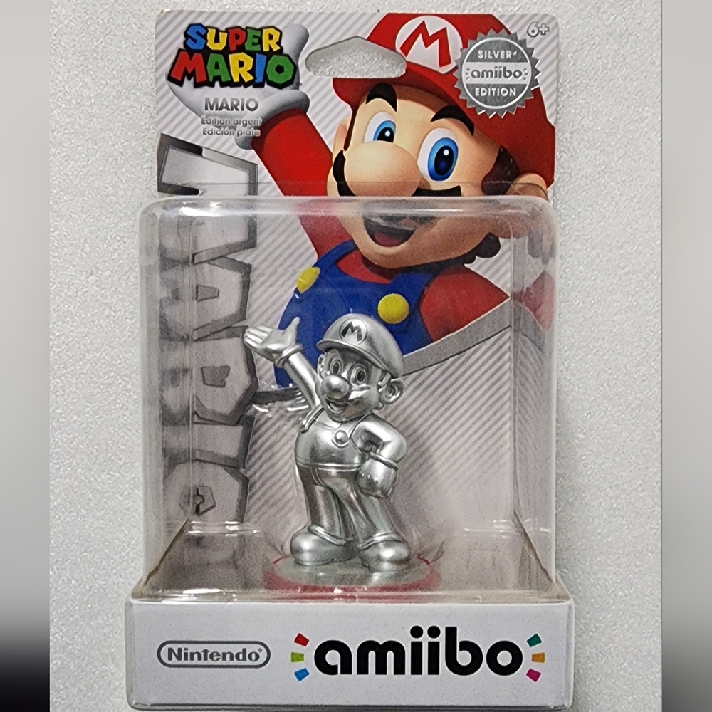 Metal Mario amiibo